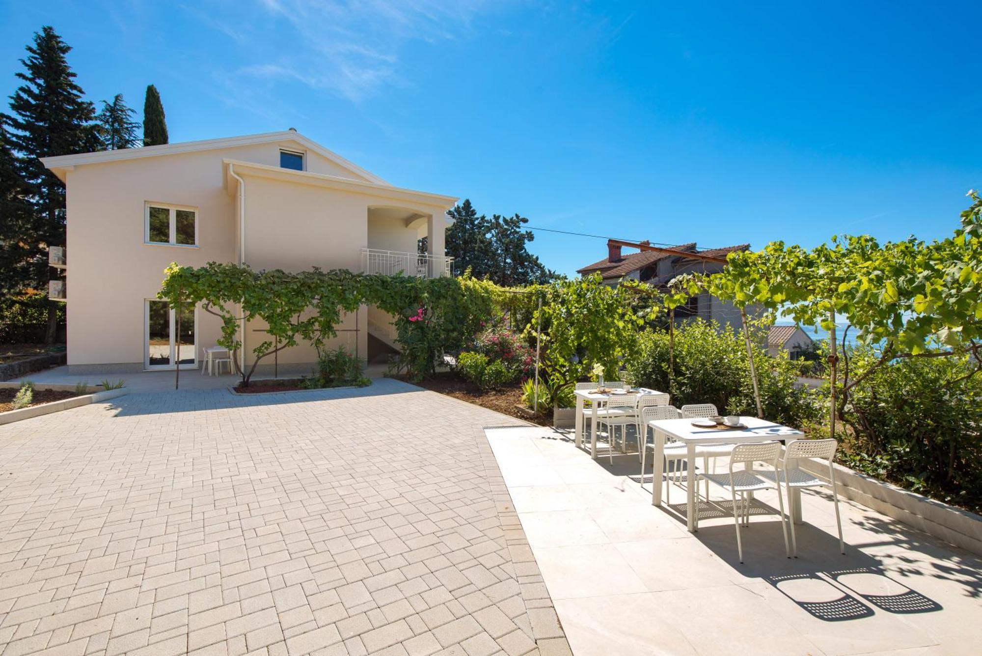 Seaview Garden Premium Apartments Kostrena Buitenkant foto